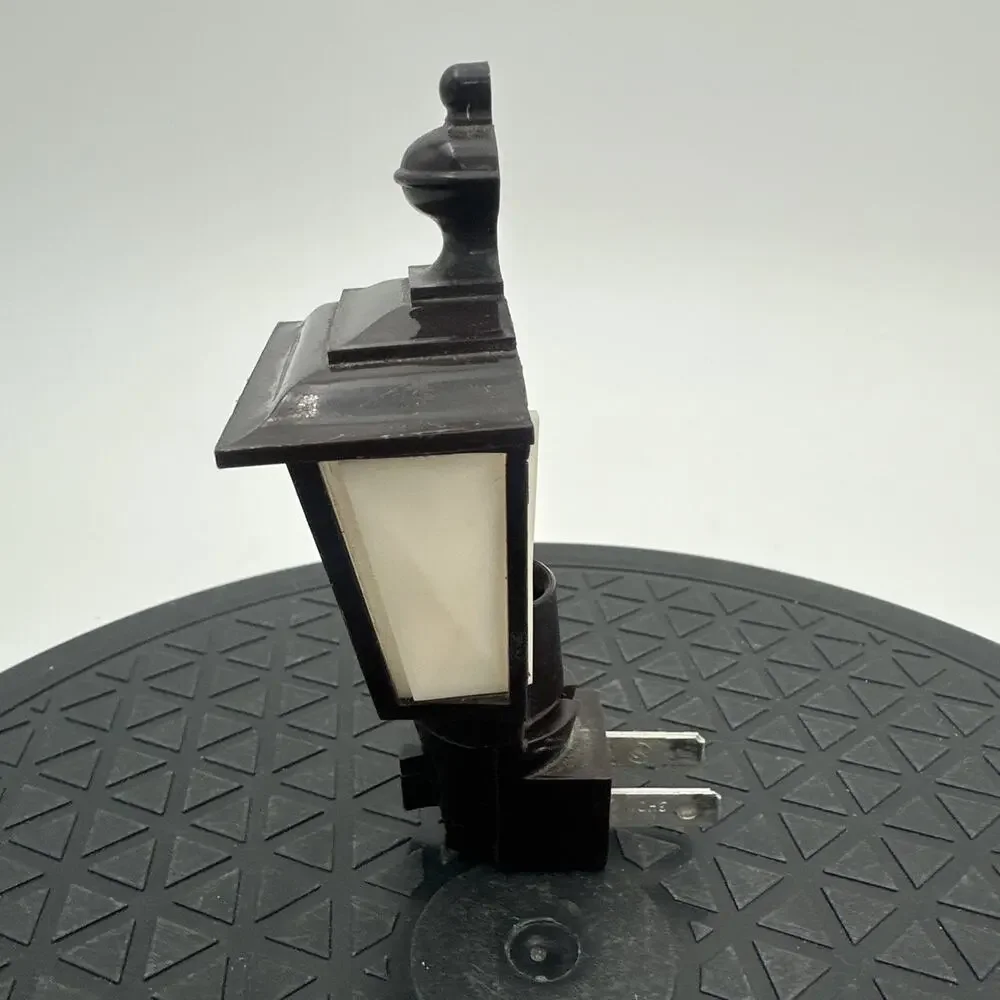 Vintage Lamp Post Style Nightlight MCM